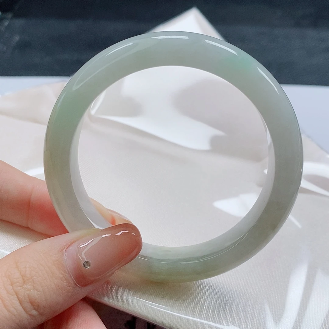 【闪购商品】未镶嵌手镯翡翠497号