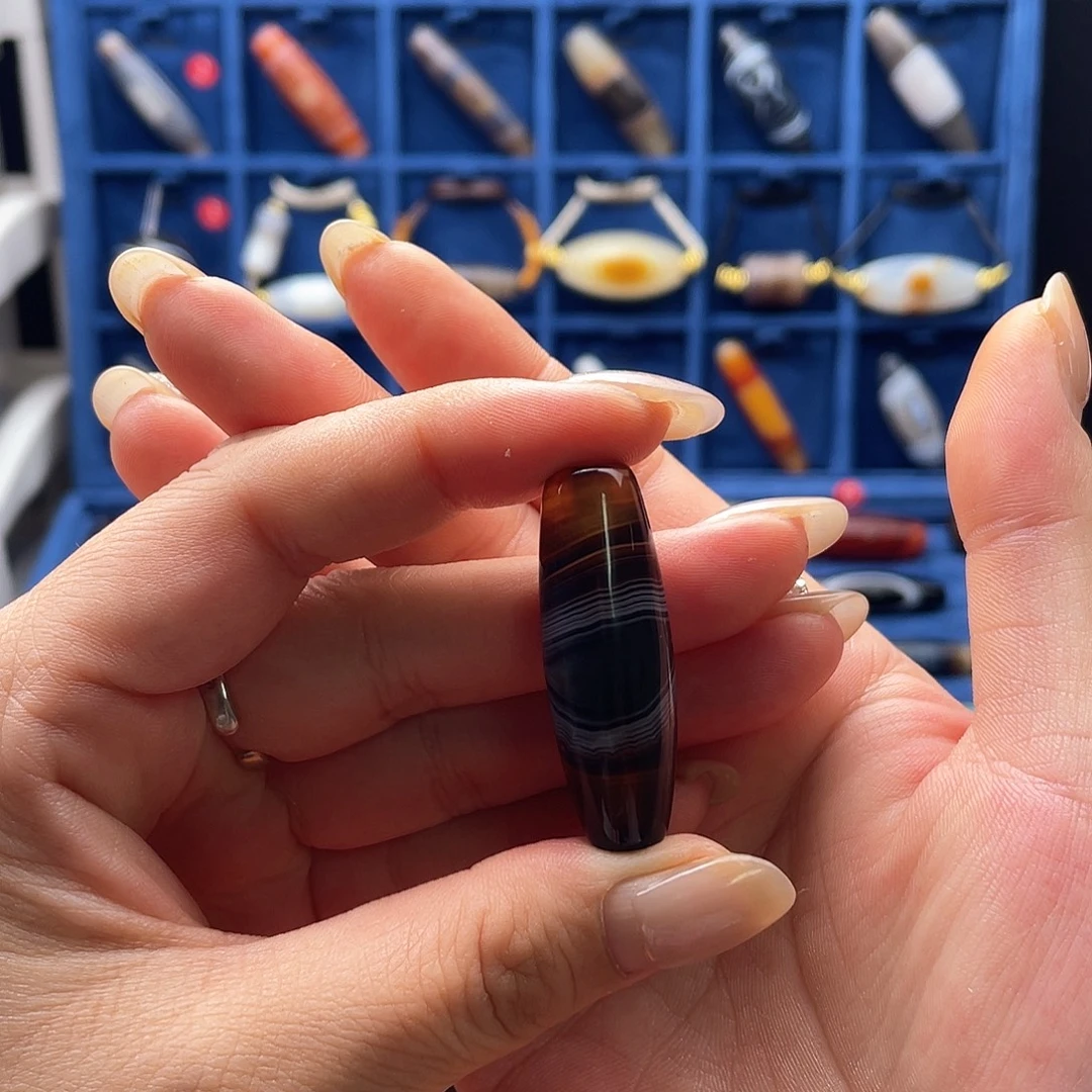 应***心玛瑙/玉髓未镶嵌珠宝半成品