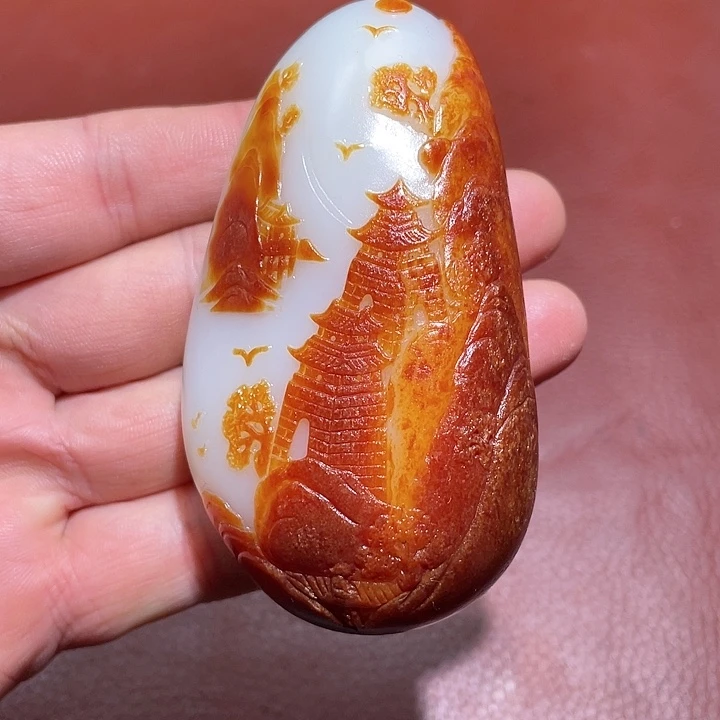 和田玉未镶嵌把件