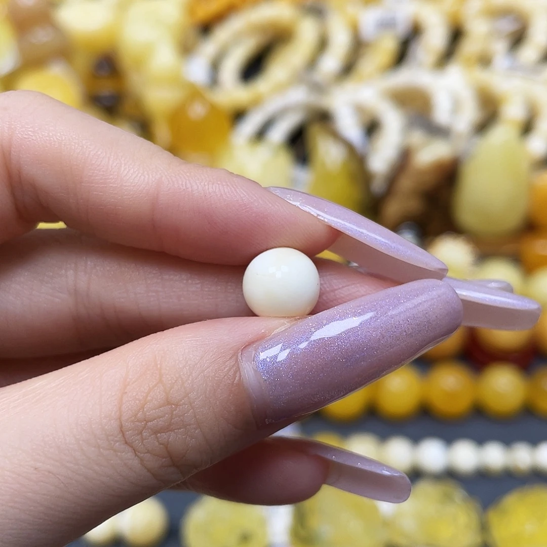 琥珀未镶嵌裸石圆珠9.5mm瑕