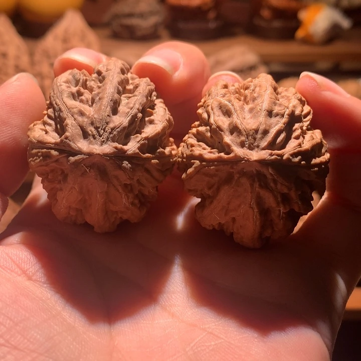 吊坠文玩核桃楸玥核30花皮