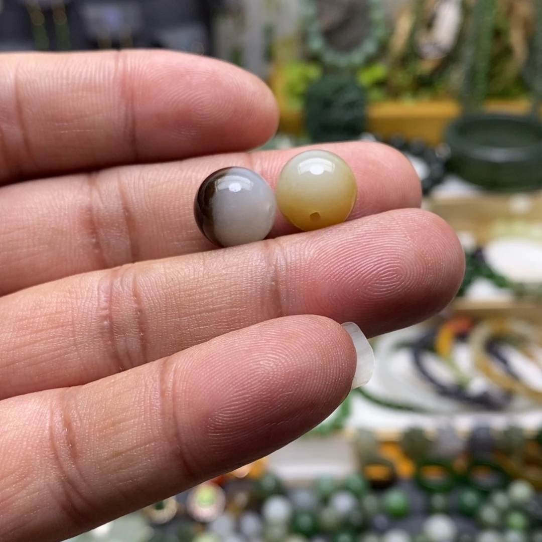 和田玉（糖玉）吊坠(不含链)未镶嵌柠*