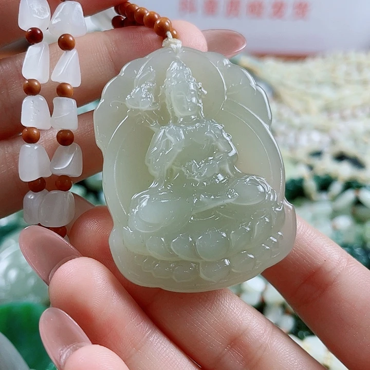 颈饰未镶嵌和田玉