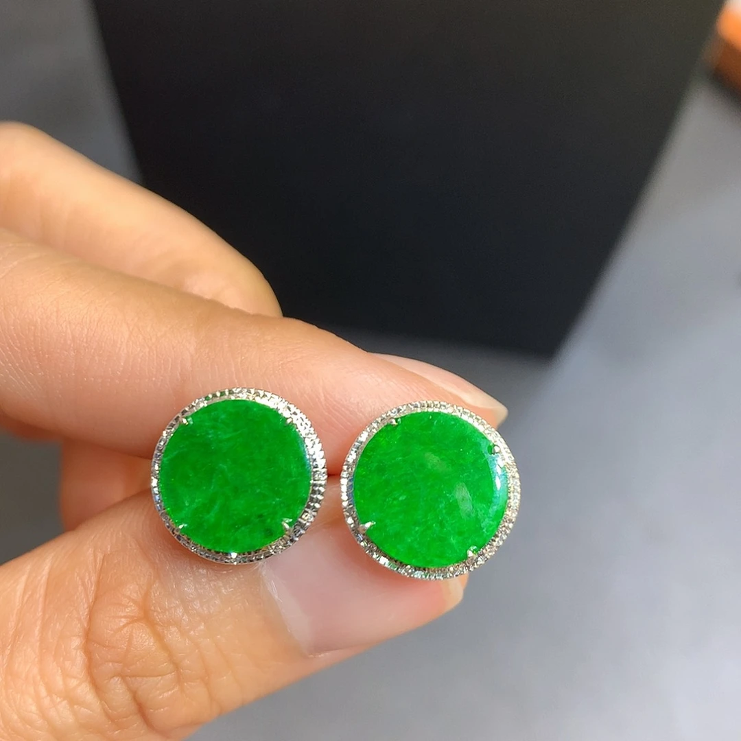 翡翠耳饰18K金镶嵌耳饰