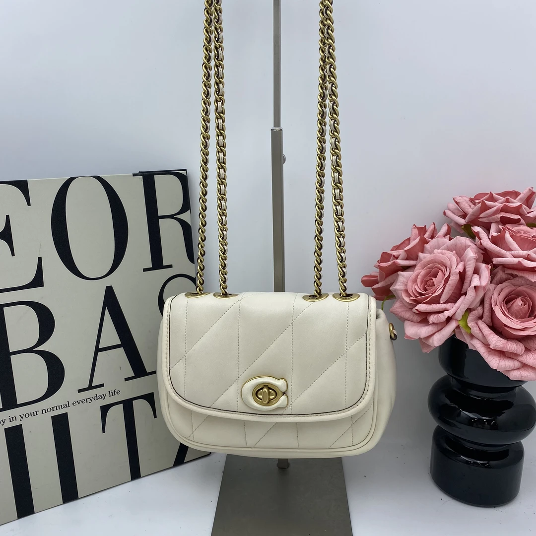 95新 COACH/蔻驰 17928 斜挎包