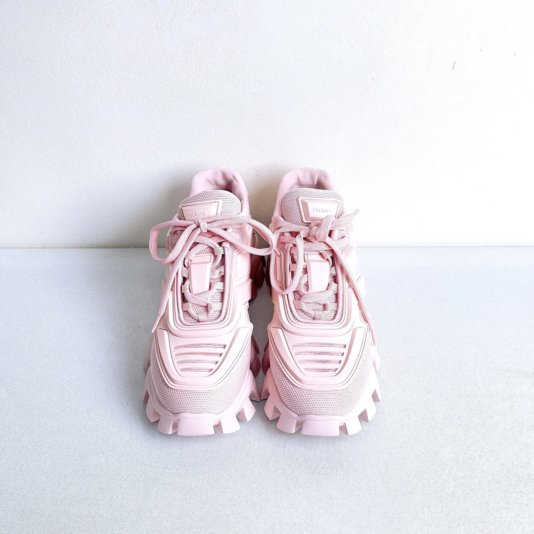 99新 Prada/普拉达  99新/Prada/普拉达/休闲鞋/37码/TT1247