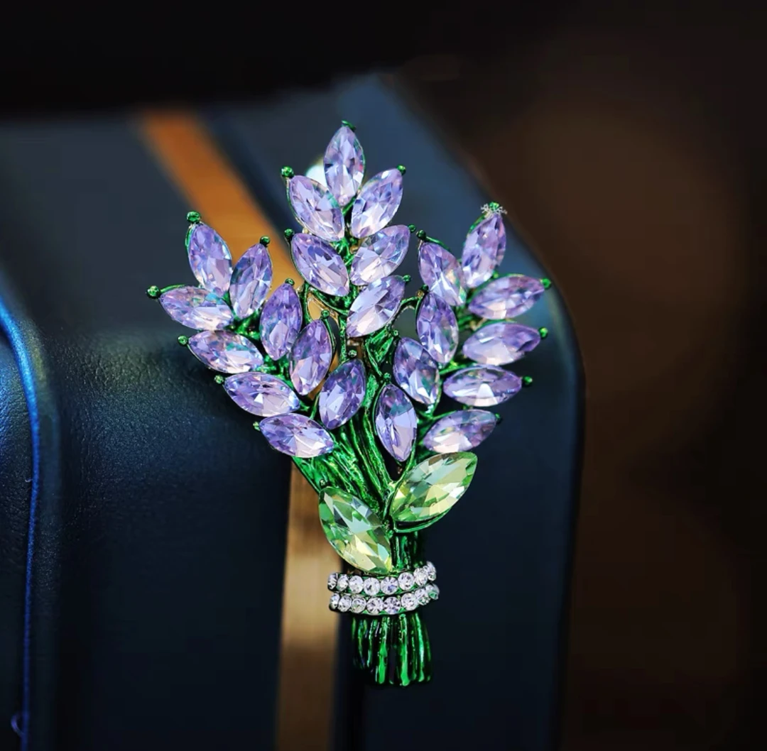 铜合金胸针 高档送礼植物薰衣草花束胸针女配饰花朵胸花