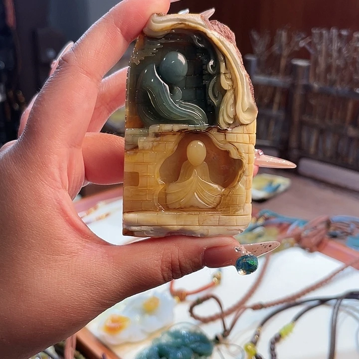 合金蛇纹石玉吊坠小***道