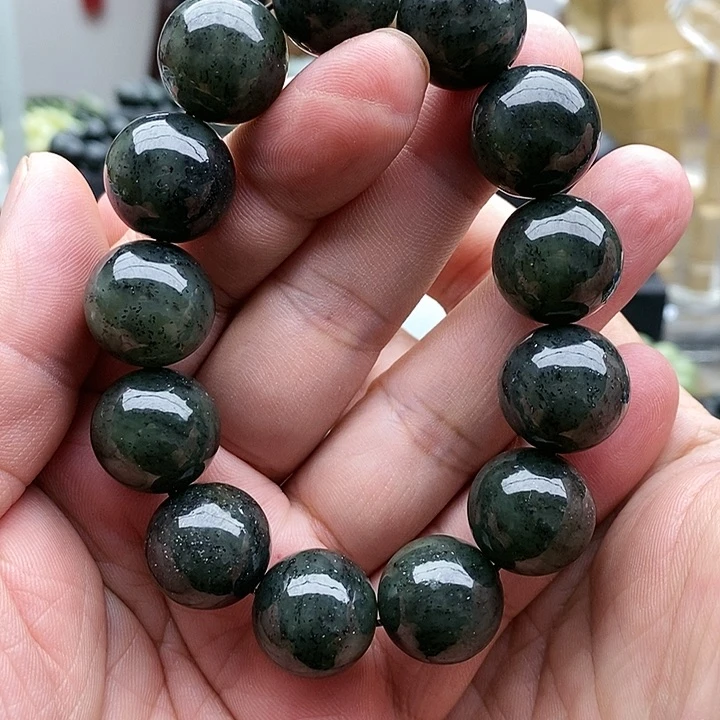 【闪购商品】未镶嵌手串和田玉18青花