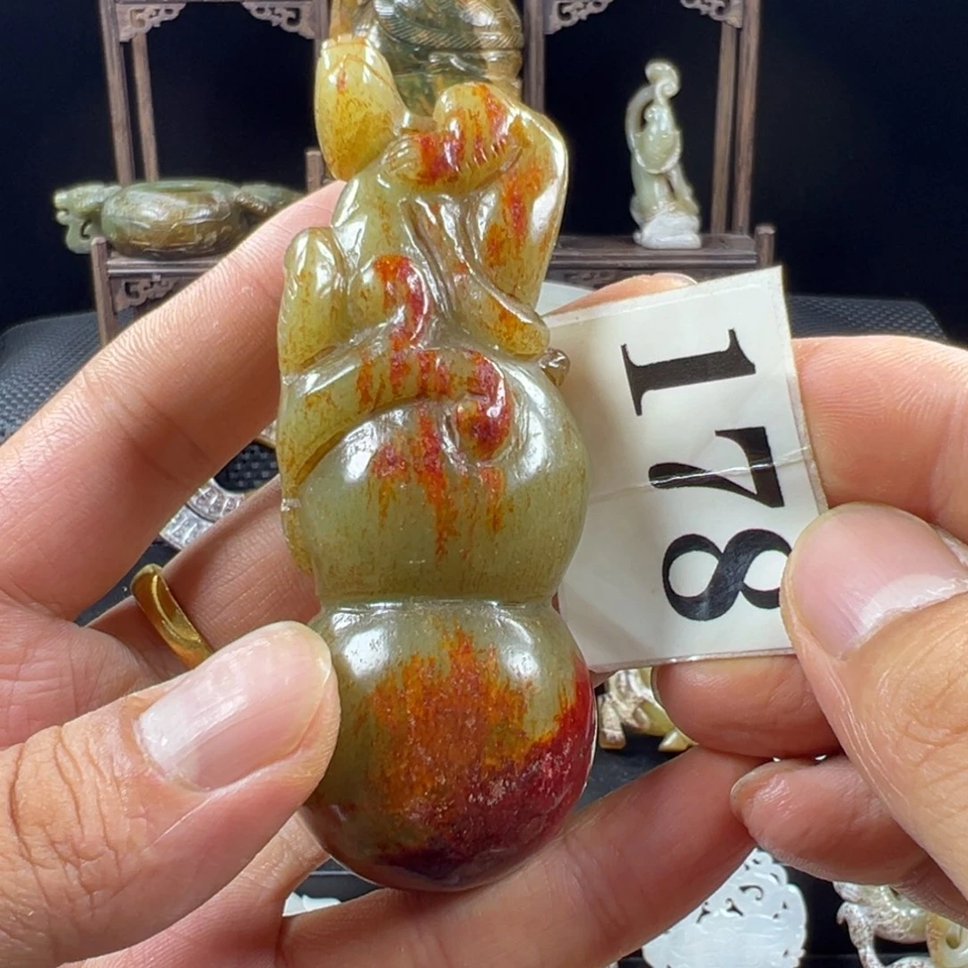 未镶嵌和田玉挂件
