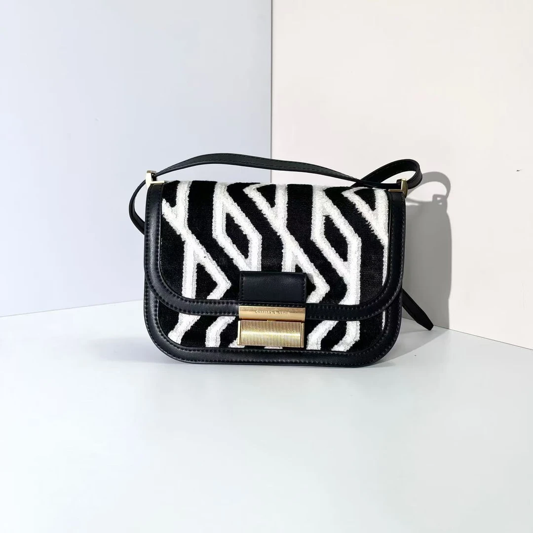 CHARLES&KEITH80781764黑色S女士单肩手提包-杨灬