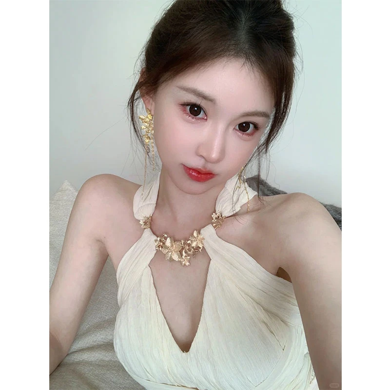 辣妹纯欲风性感御姐风挂脖名媛气质修身包臀设计感吊带连衣裙子女