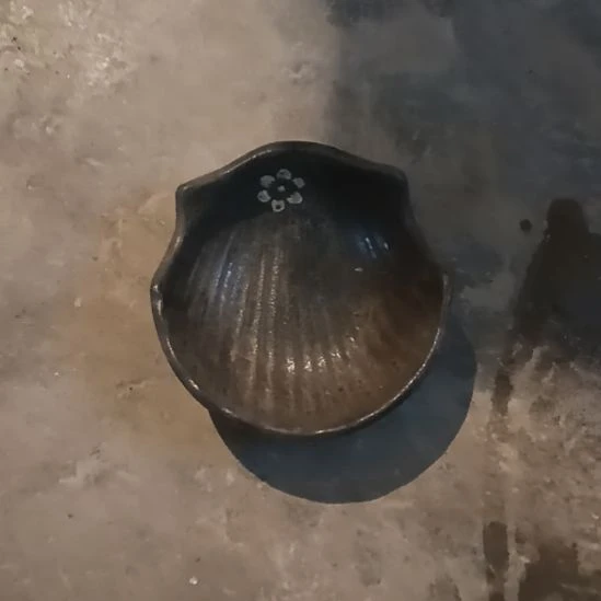 西***猴盘瓷器微瑕不退不换三只