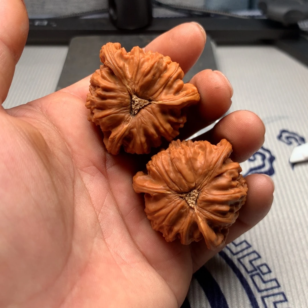 文玩核桃吊坠三棱三棱三棱三棱