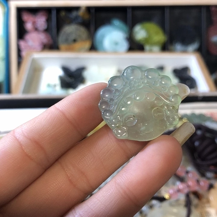 岫玉未镶嵌岫玉挂件