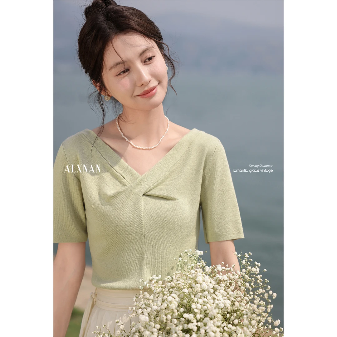 【品牌撤柜款ZB】法式时尚V领针织衫女夏季设计感短袖T恤上衣L55577