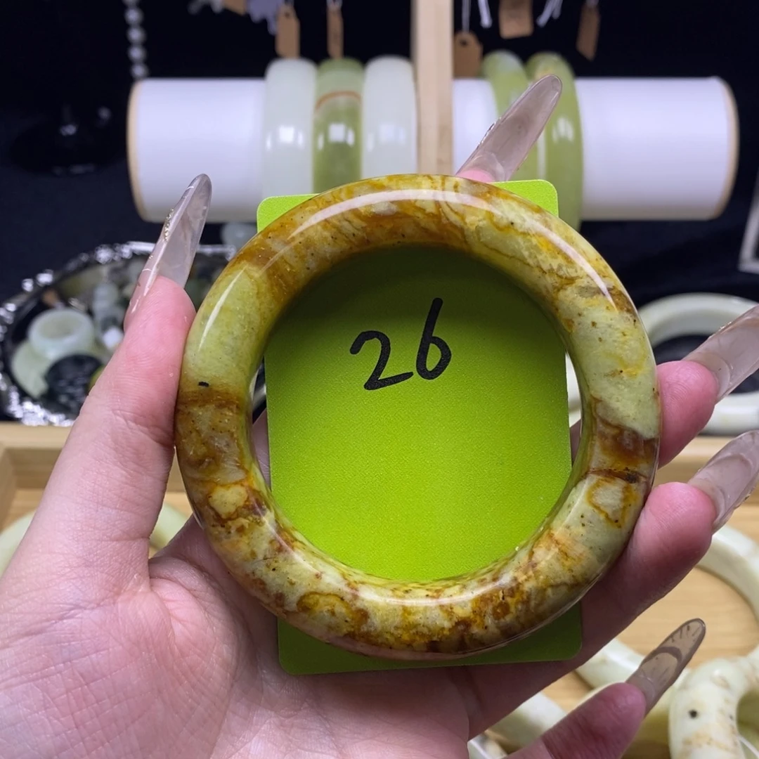 蛇纹石玉未镶嵌手镯57.6
