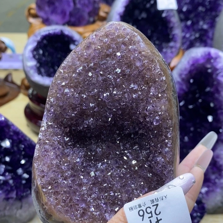 未镶嵌紫晶大型摆件（非配饰）