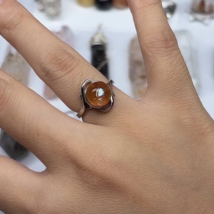 戒指水晶银S925镶嵌闪灵钻戒指