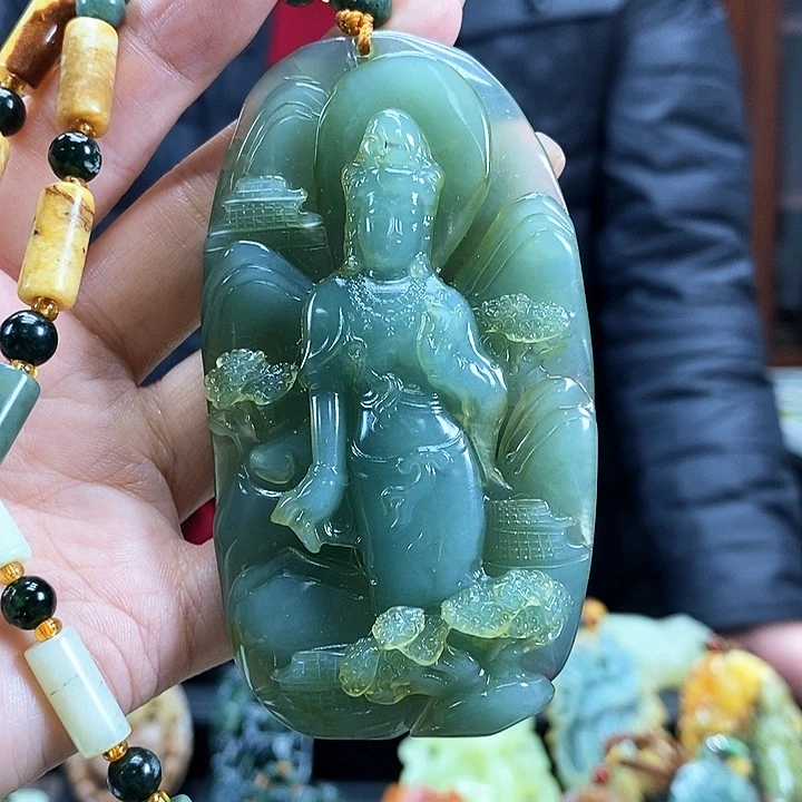 蛇纹石玉吊坠未镶嵌