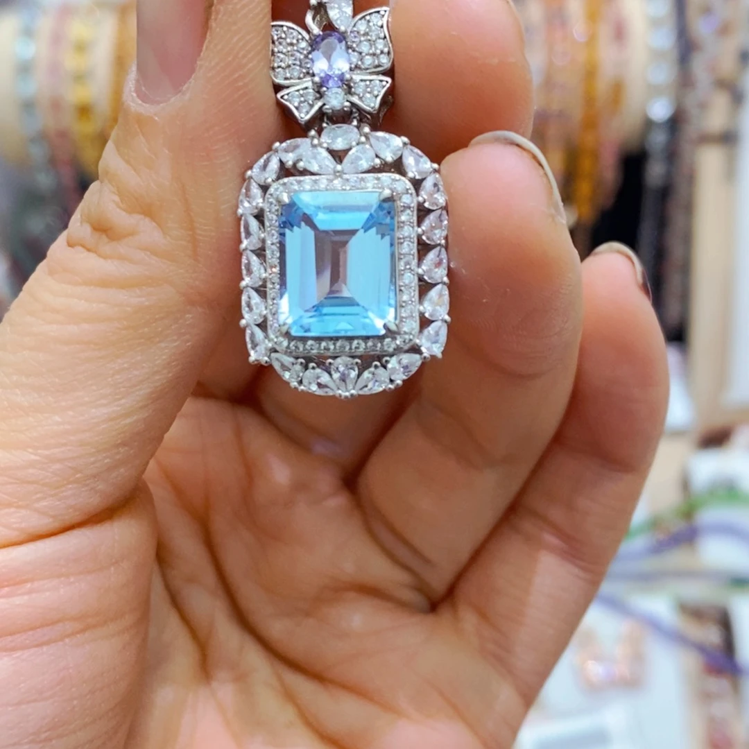 托帕石吊坠(赠链)银S925镶嵌