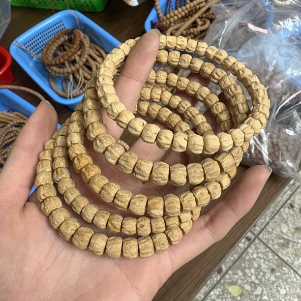 F3文玩柏香单圈随机一条