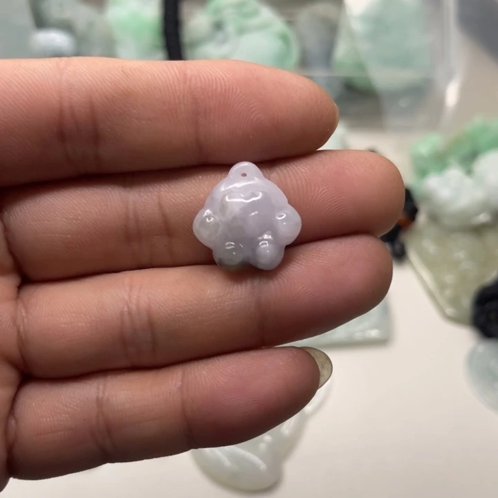 颈饰未镶嵌翡翠翡翠的