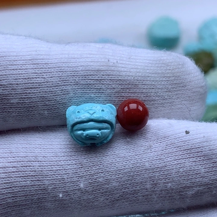 南红玛瑙未镶嵌珠宝奇石