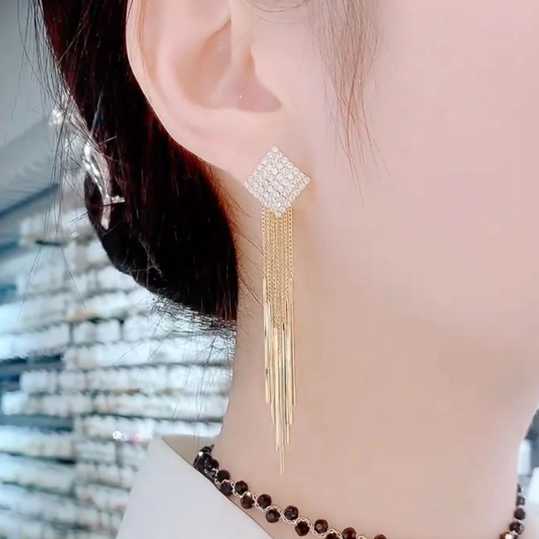 铜合金耳饰 轻奢高级感金色菱形流苏长款耳环小众设计感时尚耳饰