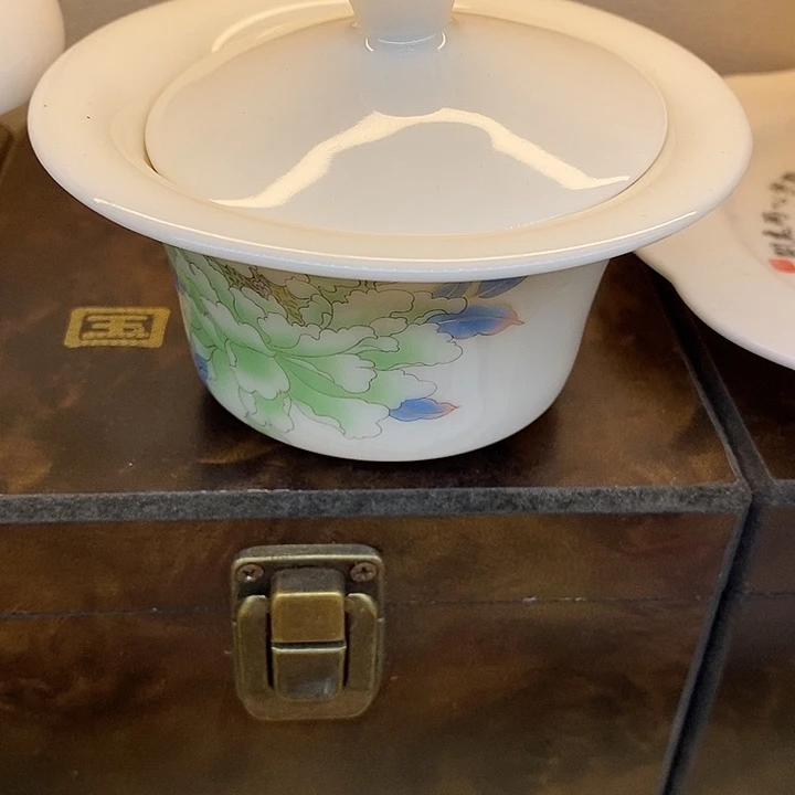 盖碗盖碗茶，盖碗茶，