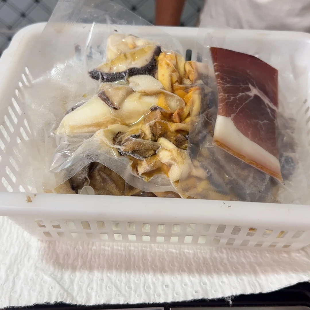 孤***月菌子中国大陆菌子