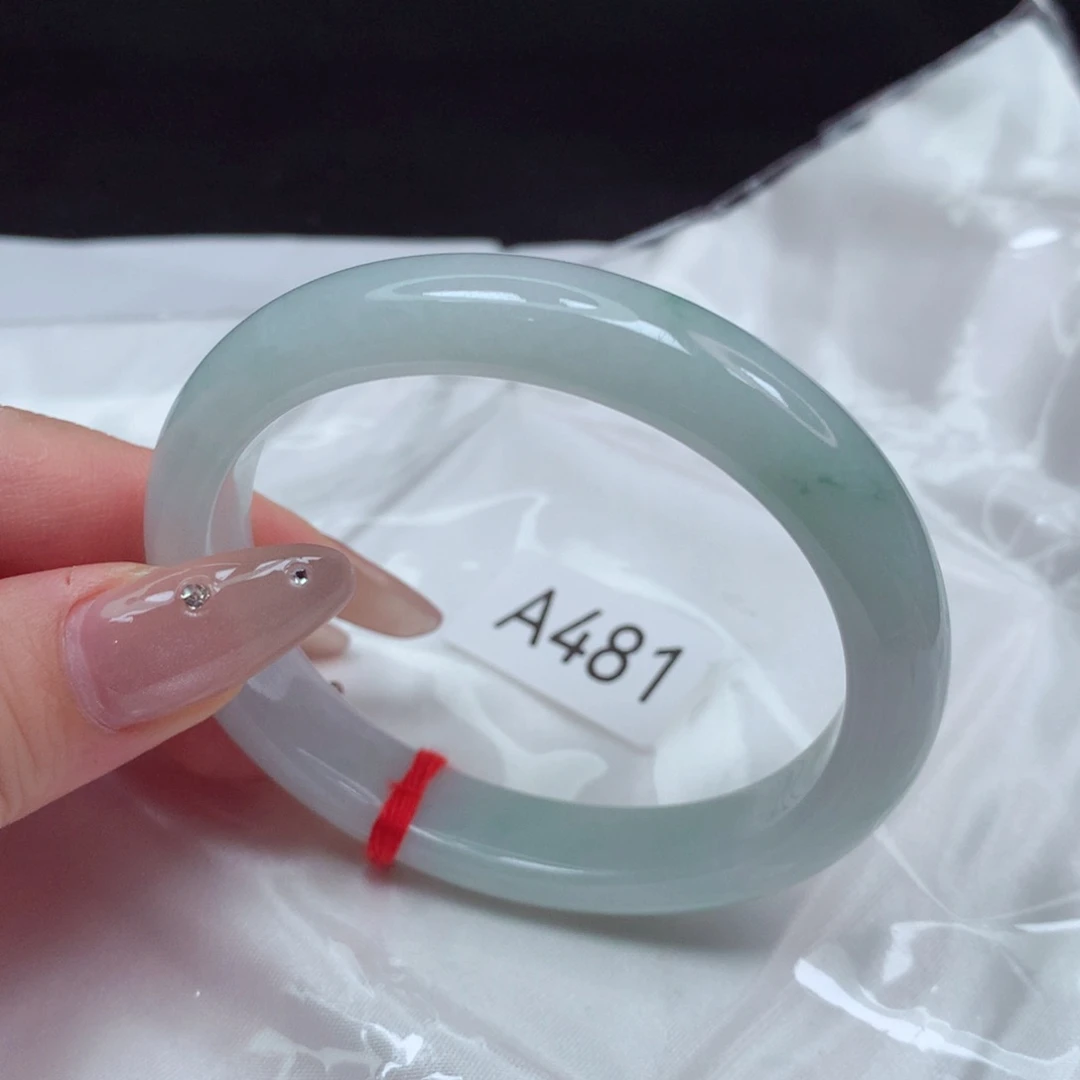 未镶嵌手镯翡翠手镯55贵妃