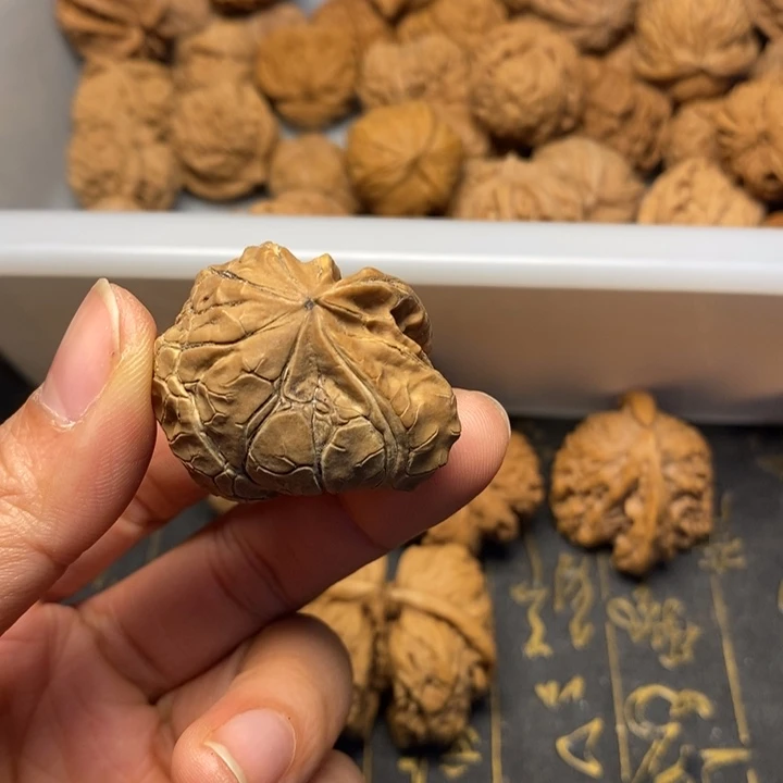 晨***曦吊坠文玩核桃文玩核桃异形单只