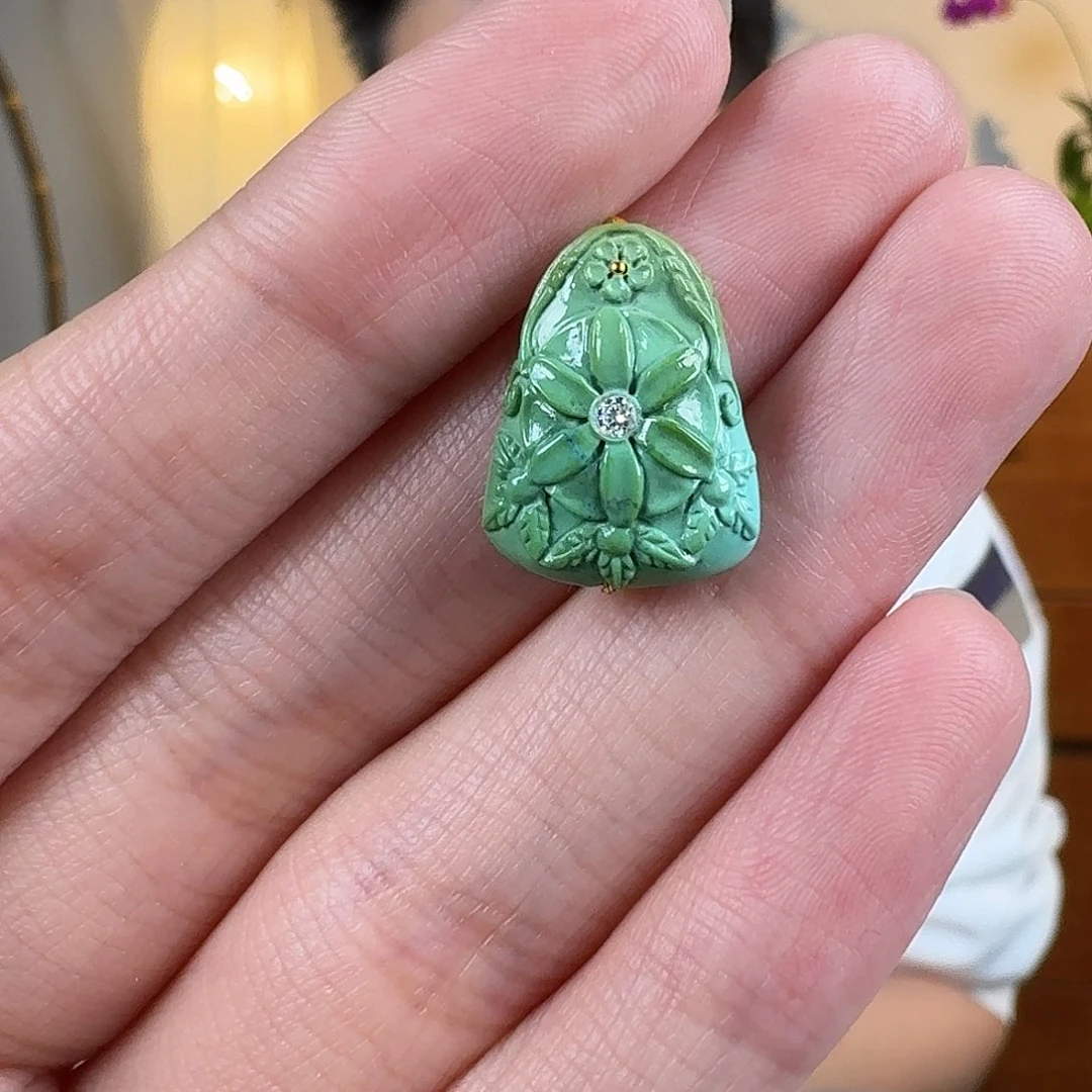 绿松石未镶嵌珠宝奇石