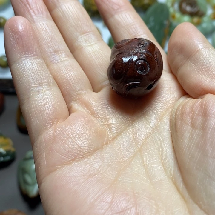 岫岩河磨玉（透闪石质玉）未镶嵌珠宝奇石