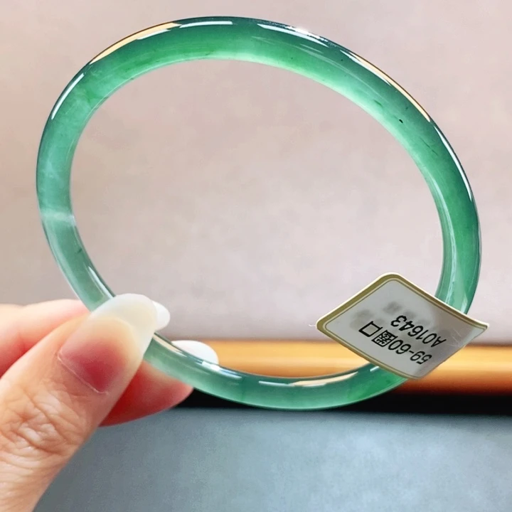 翡翠未镶嵌手镯翡翠手镯45