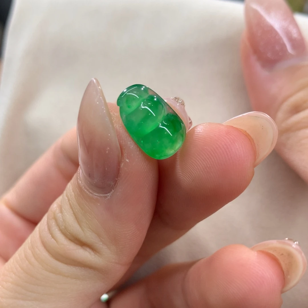 翡翠散珠福豆卡13.6-8.4-4.6