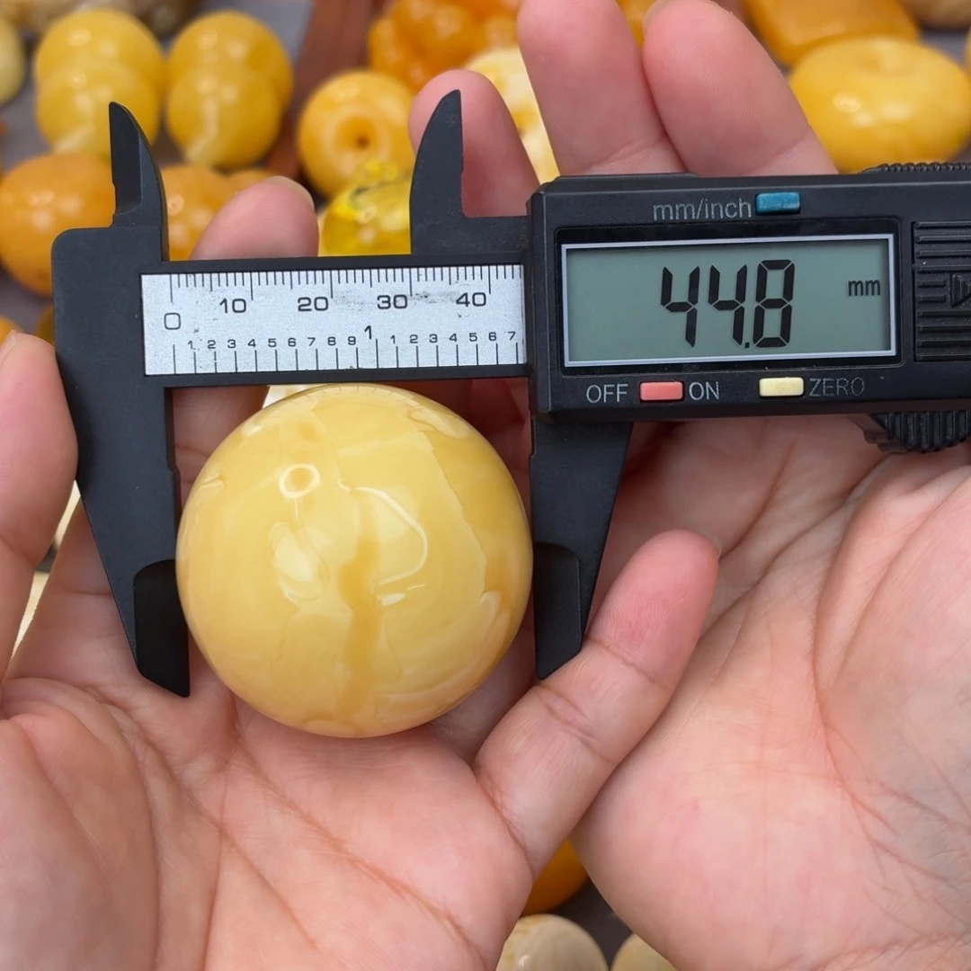 蜜蜡未镶嵌吊坠(不含链)浓蜡珠