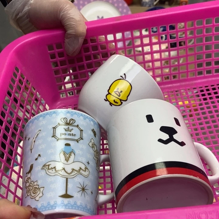 摆件没***人陶瓷哈哈哈哈哈哈