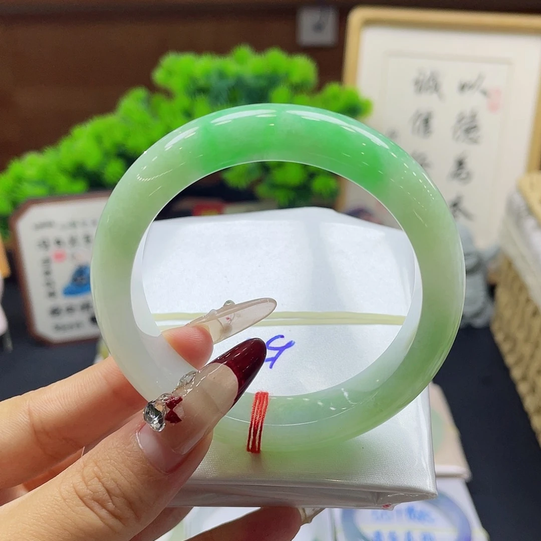 翡翠手镯未镶嵌23 号链接