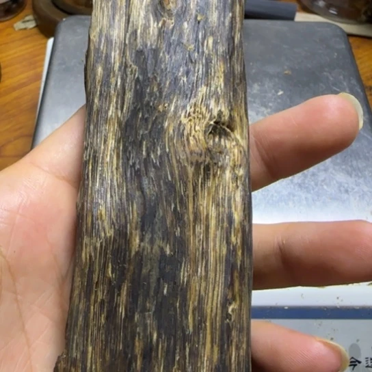 沉香碎屑沉香绿棋楠沉香块料54克