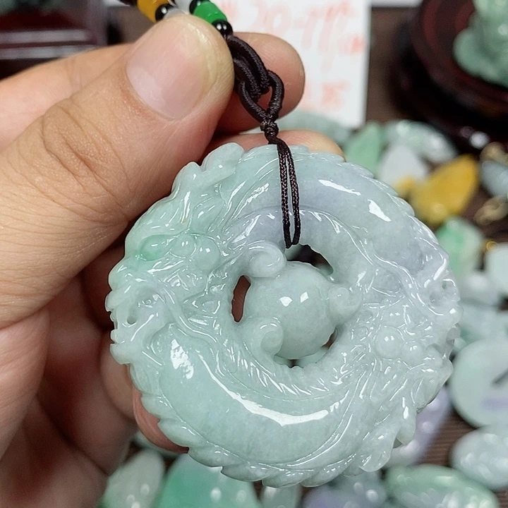 翡翠未镶嵌颈饰天然翡翠玉A货配证书