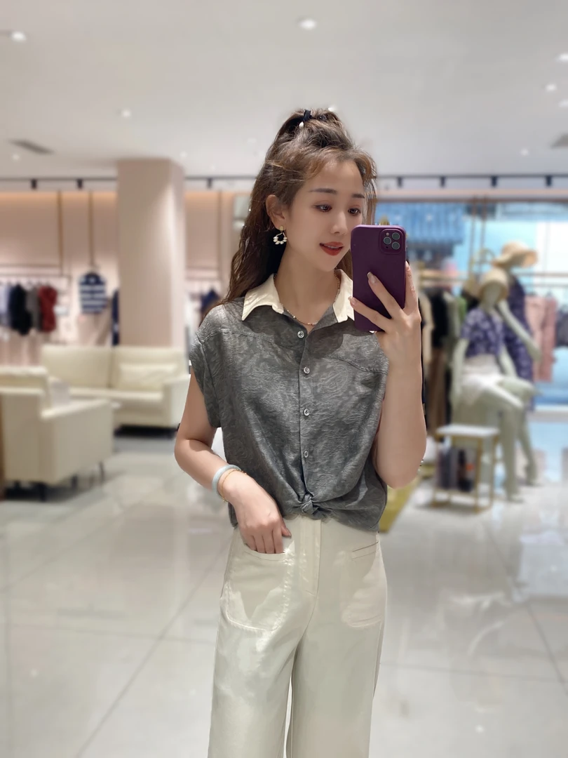 25311161【高斯雪岚】时尚百搭休闲翻领衬衫