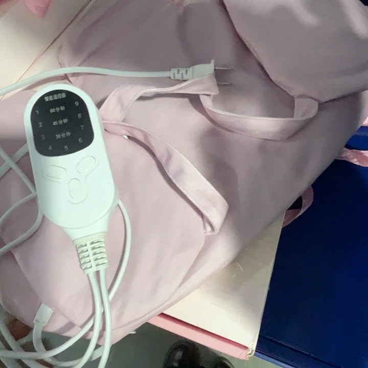肩颈热敷包。