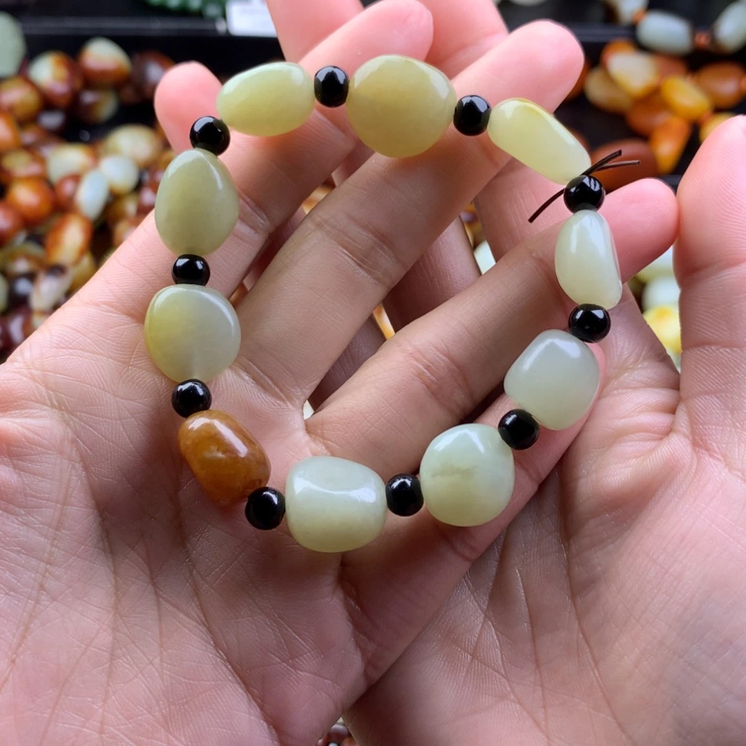 和田玉未镶嵌手链