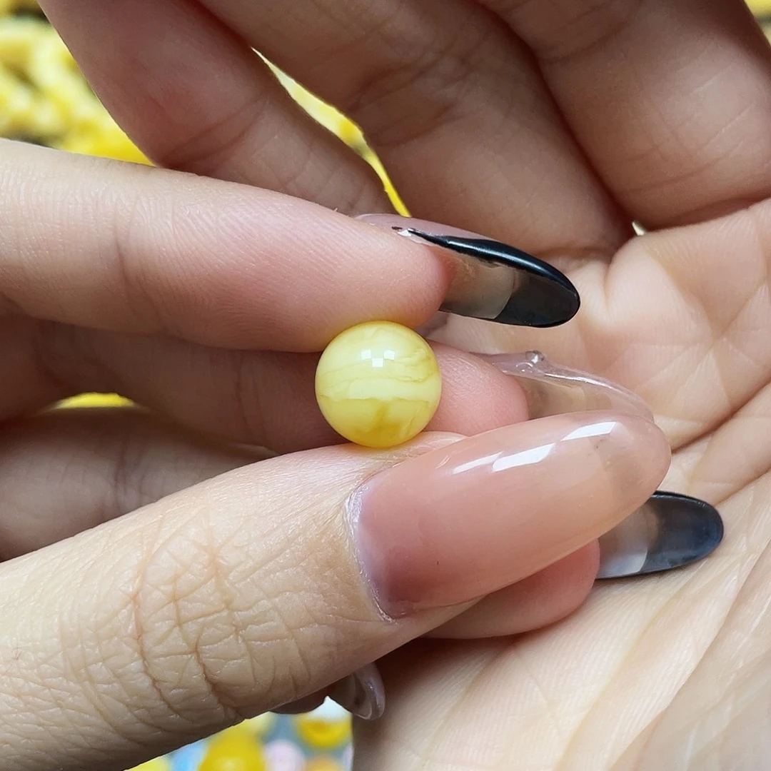 琥珀珠宝奇石未镶嵌小*桃10.5mm瑕疵