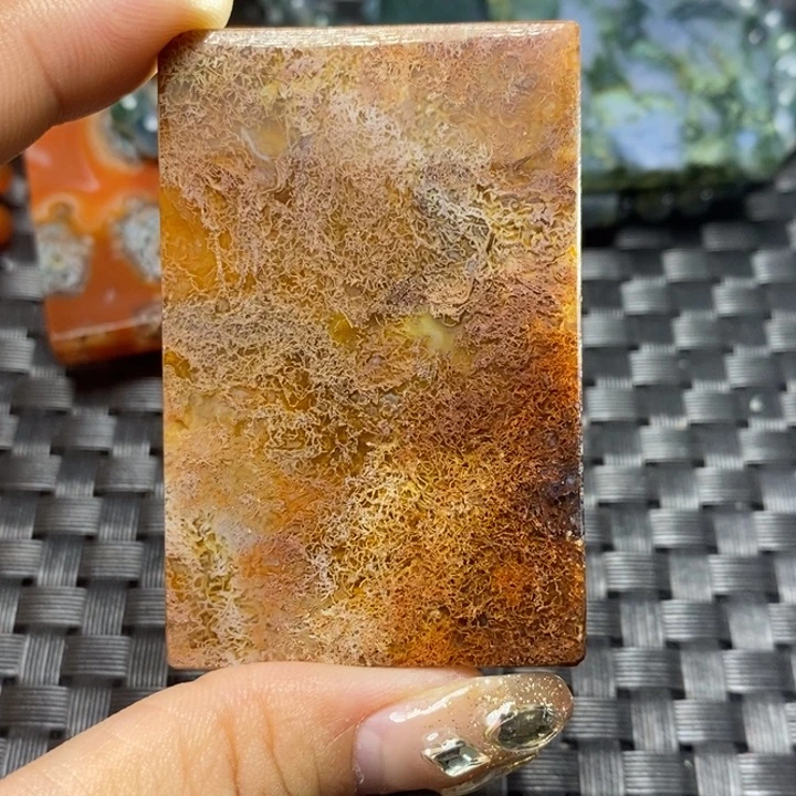 【闪购商品】玛瑙/玉髓颈饰未镶嵌何*兴