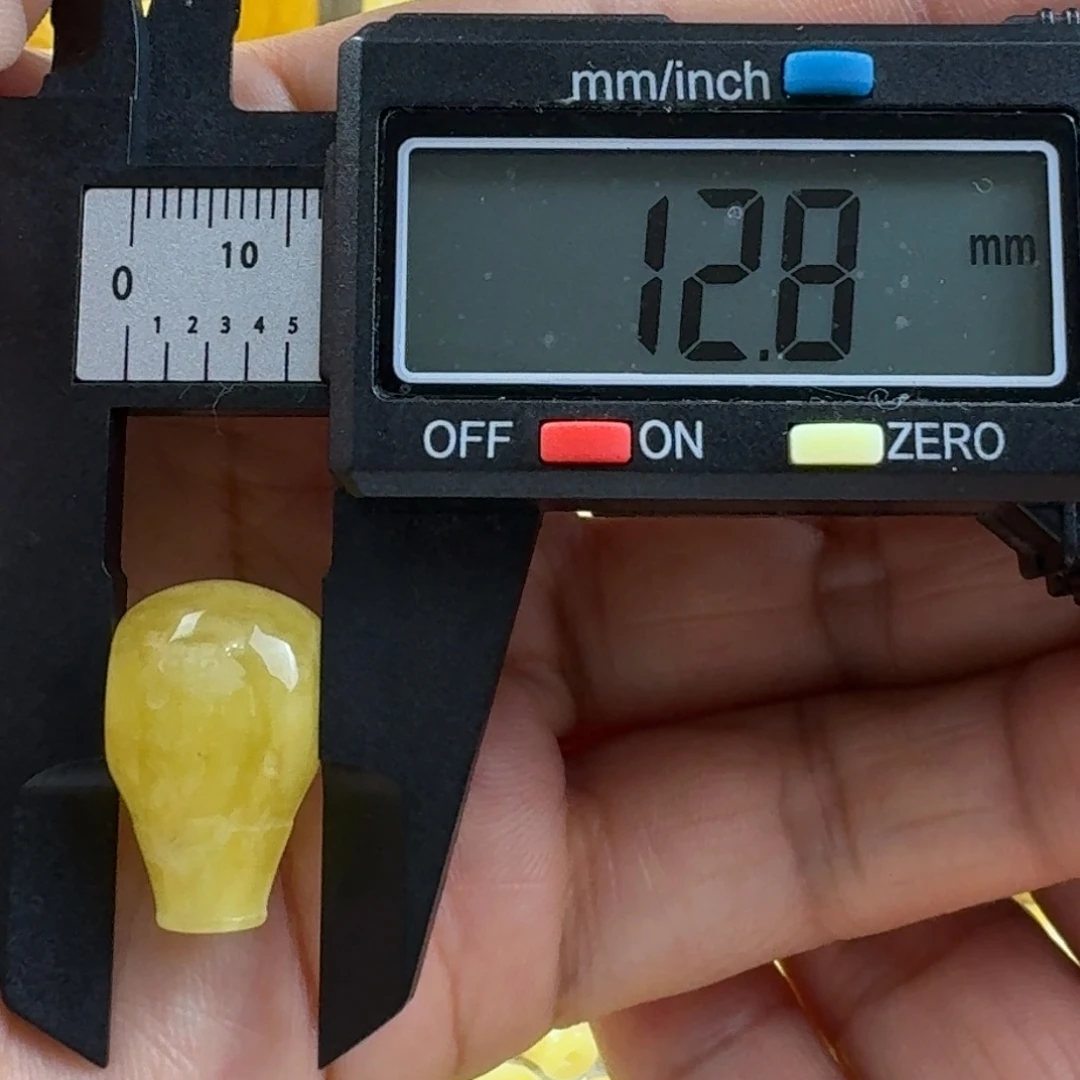 蜜蜡未镶嵌裸石20杂
