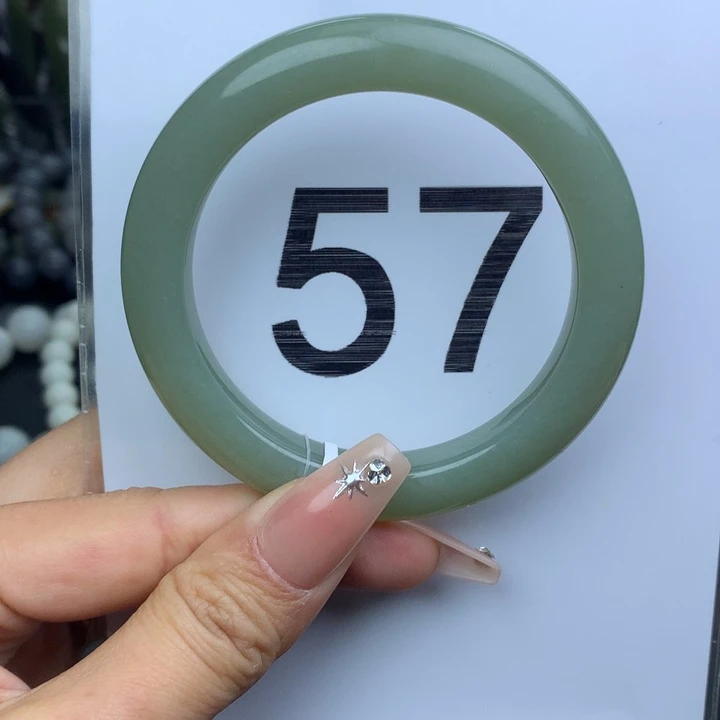 未镶嵌手镯和田玉19