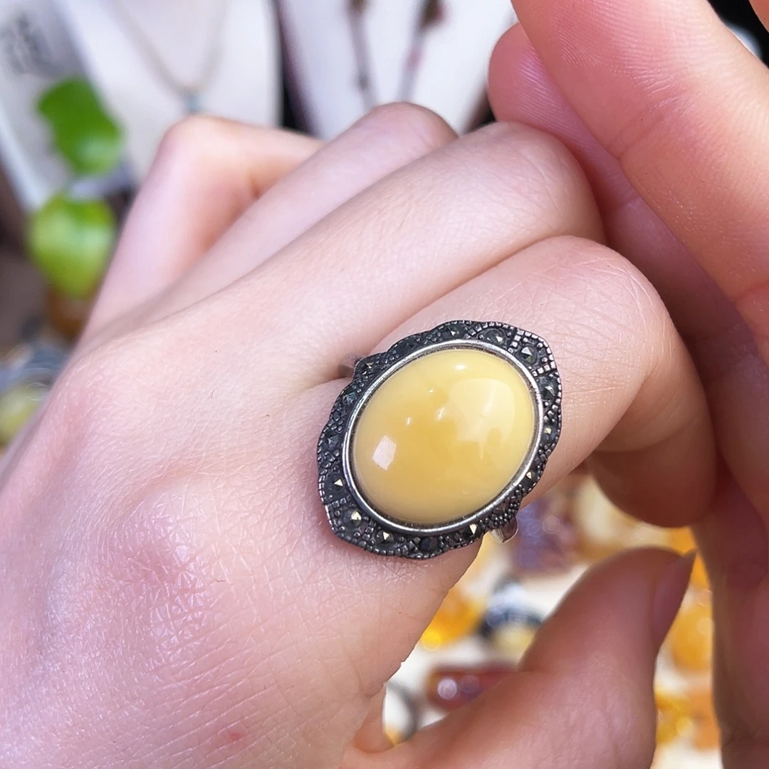 未镶嵌琥珀珠宝奇石